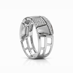 Anillo de diamantes pavé geométrico en oro blanco diseño moderno