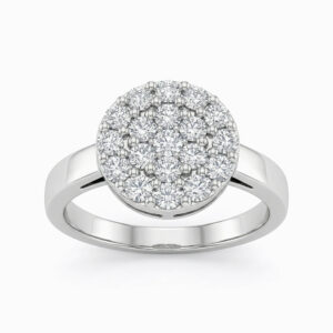 Anillo cluster redondo de diamantes en oro blanco