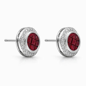 Aros oro blanco con rubí rojo y diamantes diseño ovalado elegante